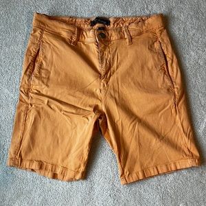 34 Heritage NWOT Shorts